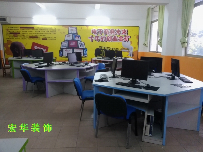 番禺装修 百海淘梦装修 课室 ,地址番禺党校,东平路 .jpg